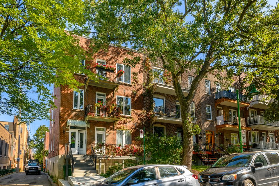 Photo — Condo, 897, av. McEachran, Outremont