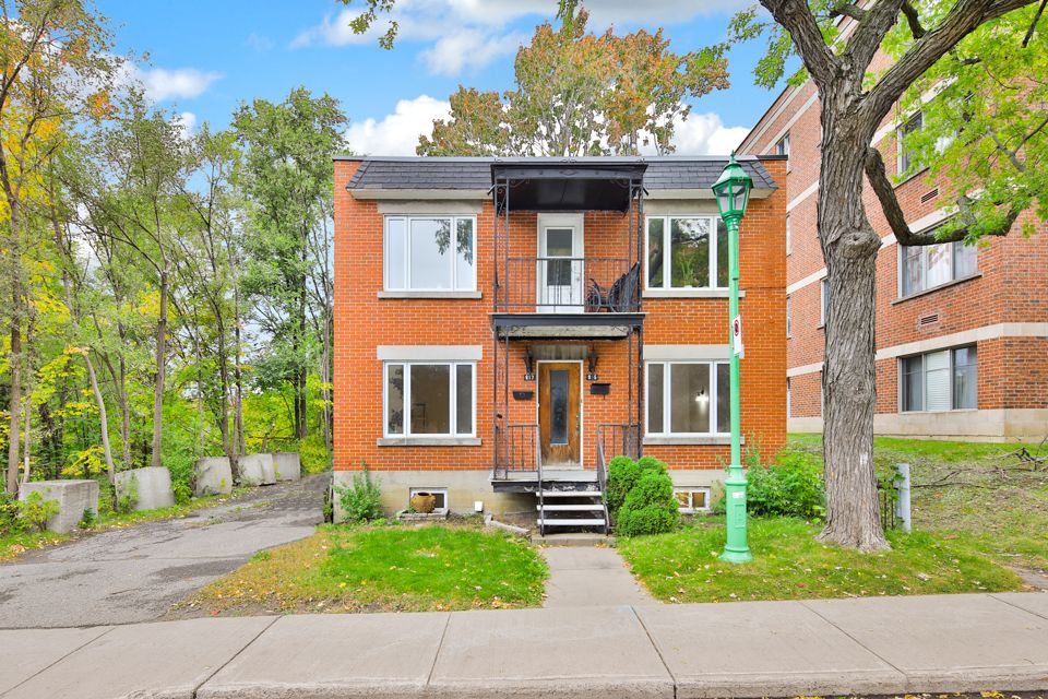 Photo — Duplex, 915-917, av. Ste-Croix, Saint-Laurent