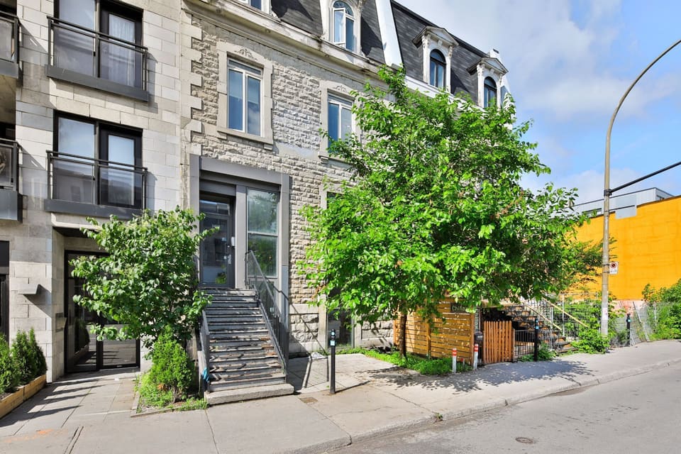 Triplex — 3458, Av. du Parc, Le Plateau-Mont-Royal