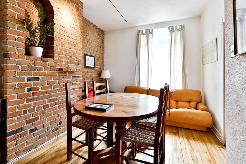 Salle à manger — Triplex, 3458, Av. du Parc, Le Plateau-Mont-Royal