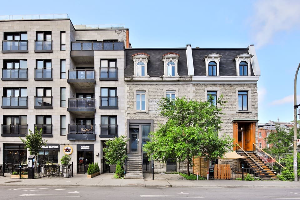 Façade — Triplex, 3458, Av. du Parc, Le Plateau-Mont-Royal