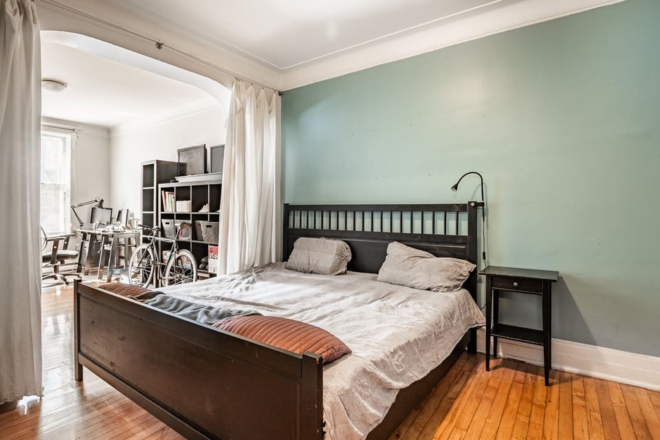 Chambre à coucher — Quintuplex, 5343-5349, Rue Fabre, Le Plateau-Mont-Royal